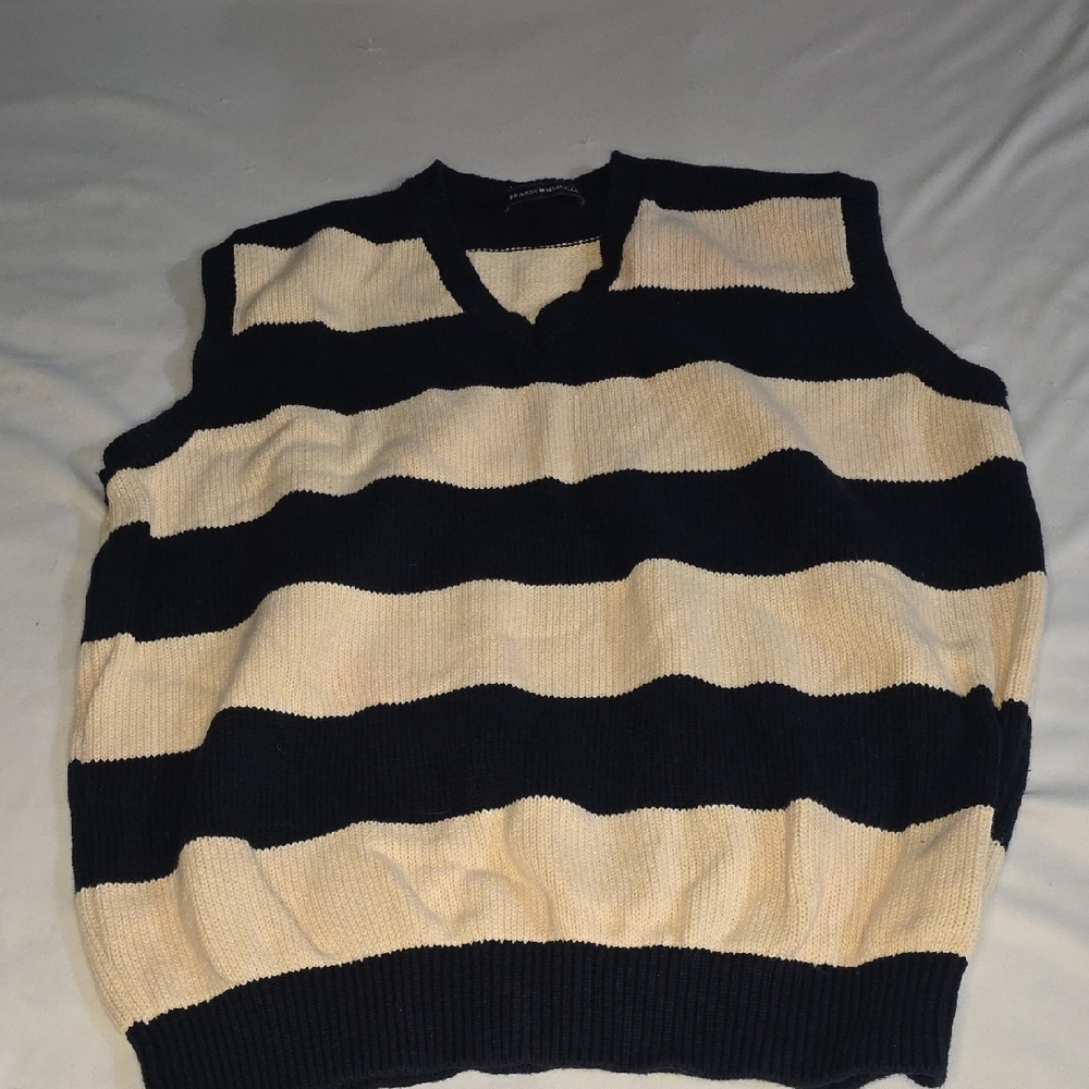 Brandy Melville Black and Cream Striped V-Neck Sweater Vest